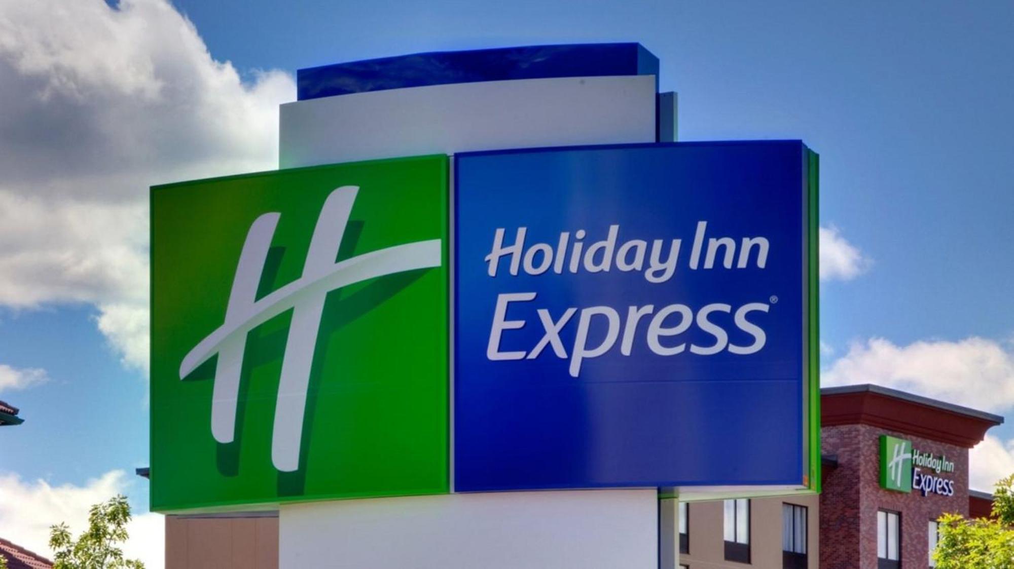 Holiday Inn Express Redding North By Ihg Esterno foto